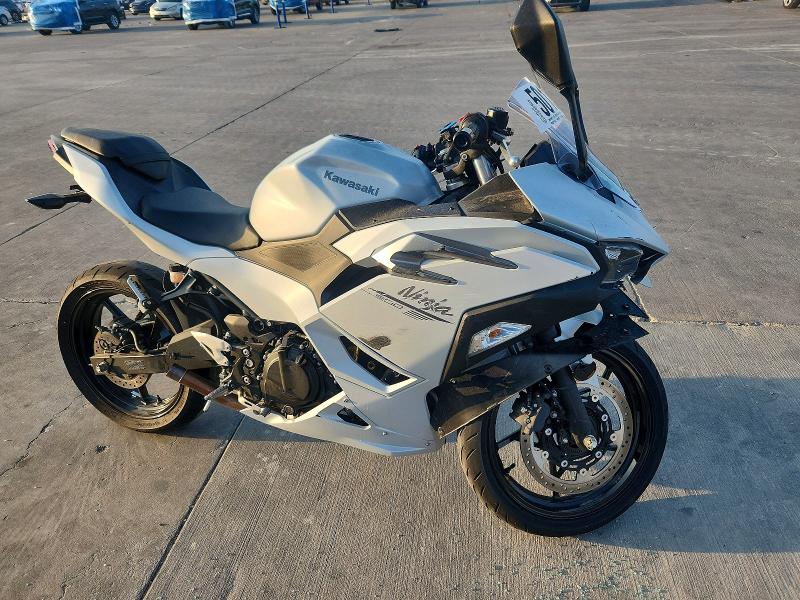 2024 Kawasaki Zx VIN ML5EXGG13RDA25230 COPART salvage auction — FRONT END, Tx - Certificate Of Title, sold $125 on 2026-07-30 (photo 1)