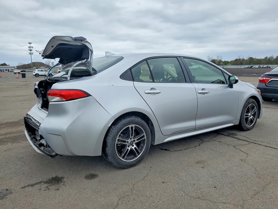 2020 Toyota Corolla VIN JTDEPRAE6LJ022082 COPART salvage auction — REAR END, Salvage Title, sold $5,000 on 2026-07-15 (photo 3)