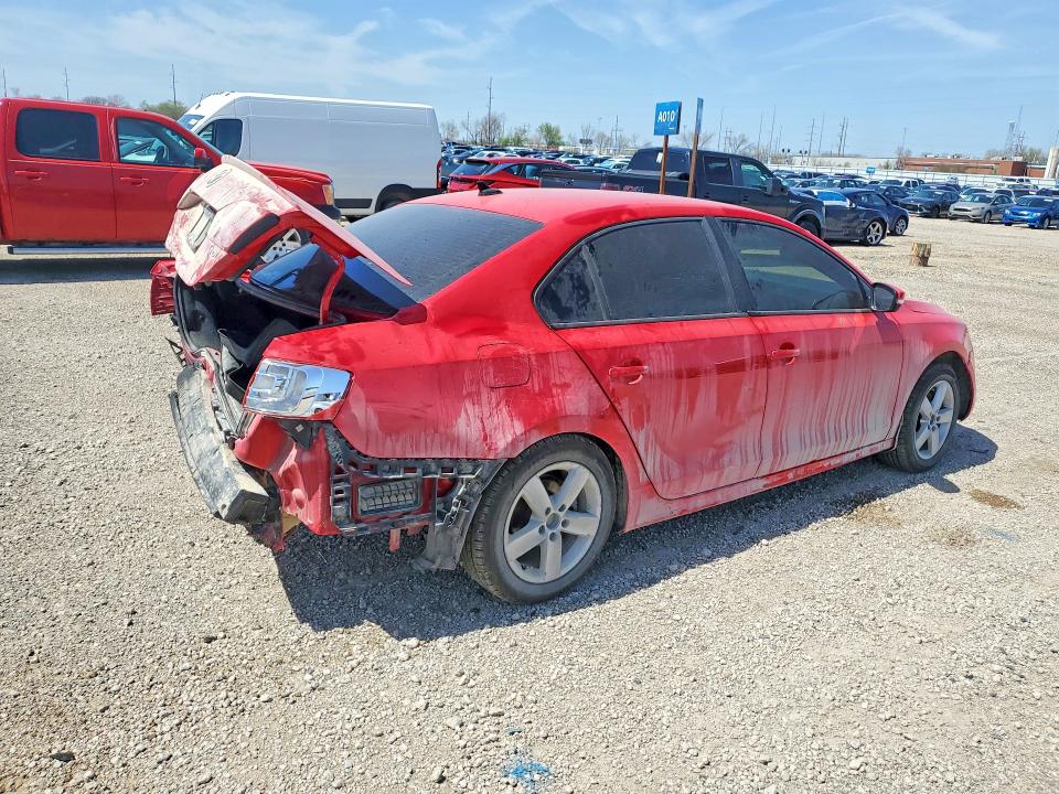2012 Volkswagen Jetta VIN 3VW3L7AJ5CM465926 COPART salvage auction — REAR END, Ia - Salvage W/Salvage History, sold $80 on 2026-07-22 (photo 3)