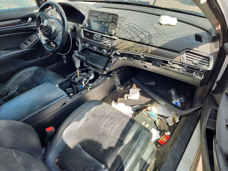 2018 Honda Accord VIN 1HGCV1F56JA042175 COPART salvage auction — FRONT END, Va - Certificate Of Title, sold $4,300 on 2026-07-21 (photo 8)