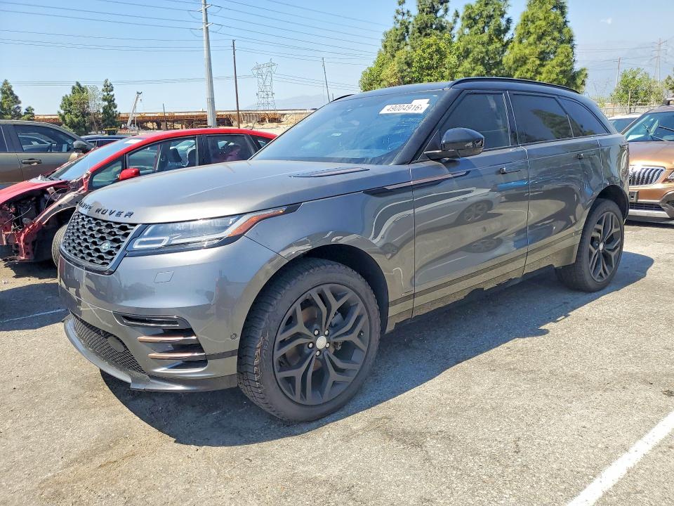 2018 Land rover Range rover velar VIN SALYL2RN6JA736031 COPART salvage auction — NORMAL WEAR, UT - DIS/DLR/EXP ONLY CLEAN TITLE, sold $7,700 on 2026-07-27 (photo 1)