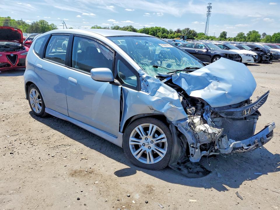 2010 Honda Fit VIN JHMGE8H49AC032904 COPART salvage auction — FRONT END, Va - Cert Of Title - Salvage, sold $375 on 2026-07-08 (photo 4)