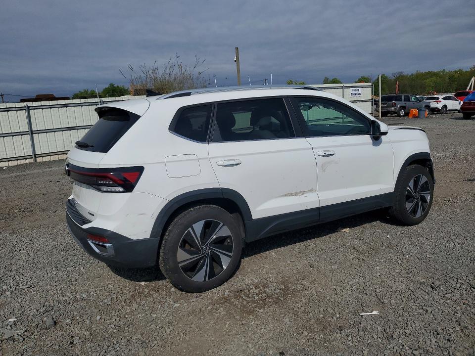 2025 Volkswagen Taos VIN 3VVVC7B2XSM005499 COPART salvage auction — FRONT END, Nj - Cert Of Title-Salvage, sold $9,300 on 2026-07-17 (photo 3)