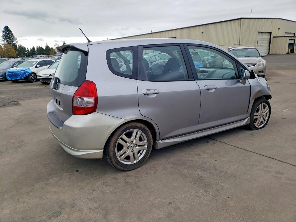 2007 Honda Fit VIN JHMGD38647S030418 COPART salvage auction — FRONT END, Or - Salvage Title Certificate, sold $1,400 on 2026-07-06 (photo 3)