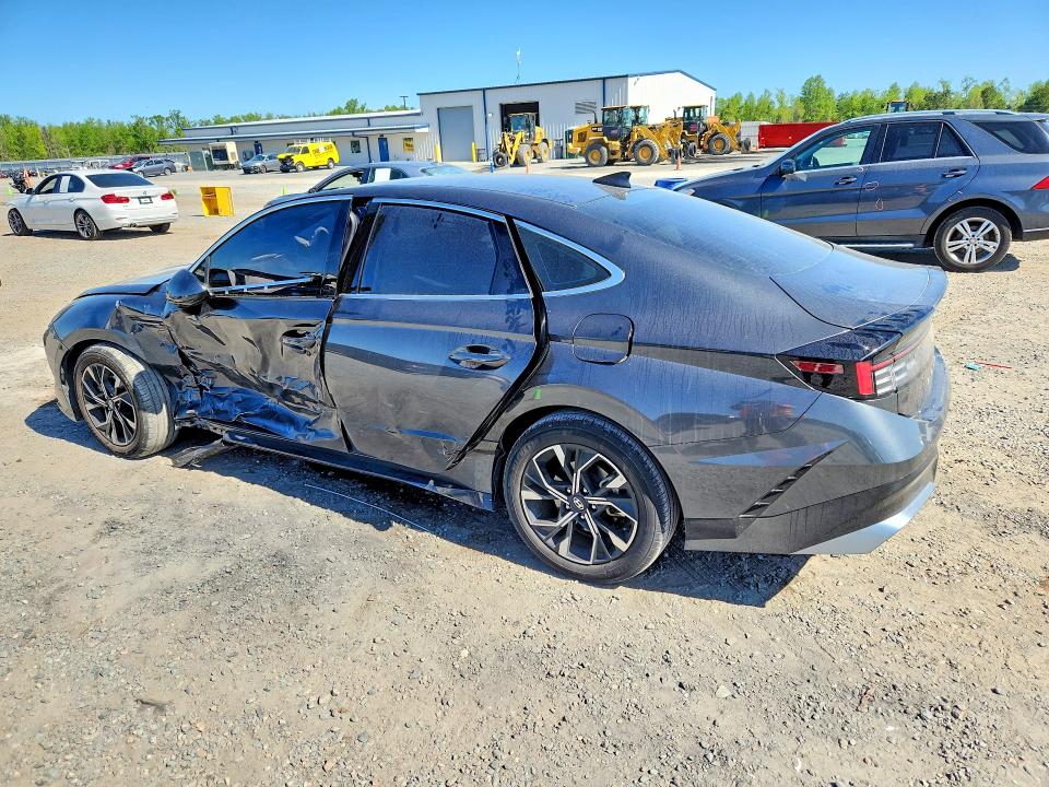 2024 Hyundai Sonata VIN KMHL64JA0RA426008 COPART salvage auction — SIDE, Nc - Salvage Certificate Of Title, sold $6,600 on 2026-07-13 (photo 2)