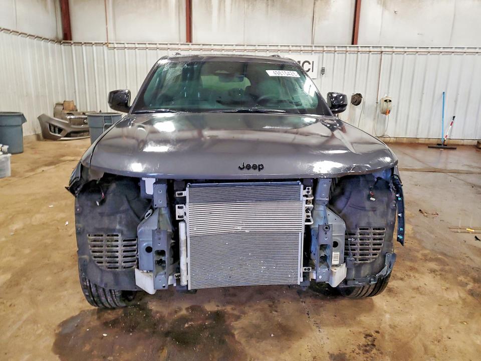 2025 Jeep Cherokee VIN 1C4RJKAG0S8714047 COPART salvage auction — FRONT END, Mi - Cert Of Title-Salvage Vehicle, sold $15,500 on 2026-07-31 (photo 5)