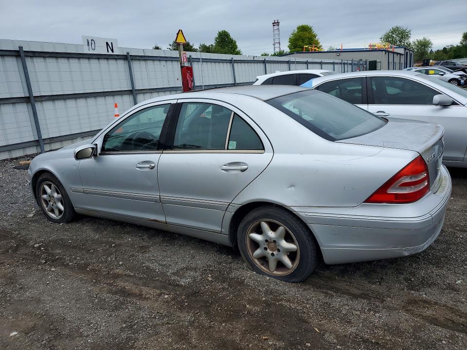 2004 Mercedes-benz C VIN WDBRF61J44E015303 COPART salvage auction — MECHANICAL, MD - PARTS ONLY-NO TITLE LETTER, sold $250 on 2026-08-17 (photo 2)
