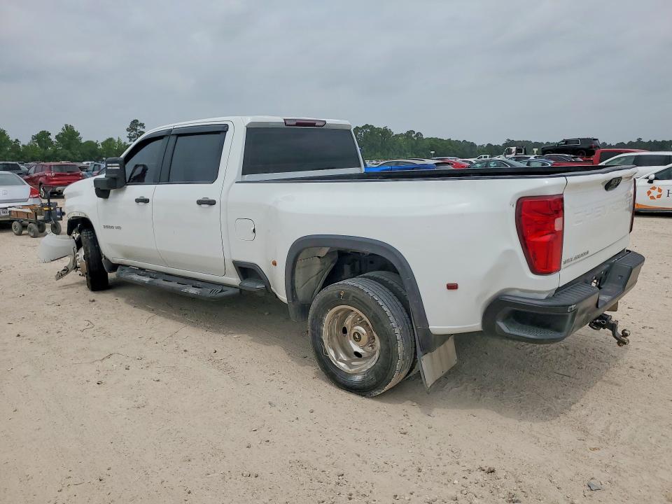 2021 Chevrolet Silverado VIN 1GC4WREY6MF260070 COPART salvage auction — FRONT END, Tx - Salvage Vehicle Title, sold $6,100 on 2026-07-25 (photo 2)
