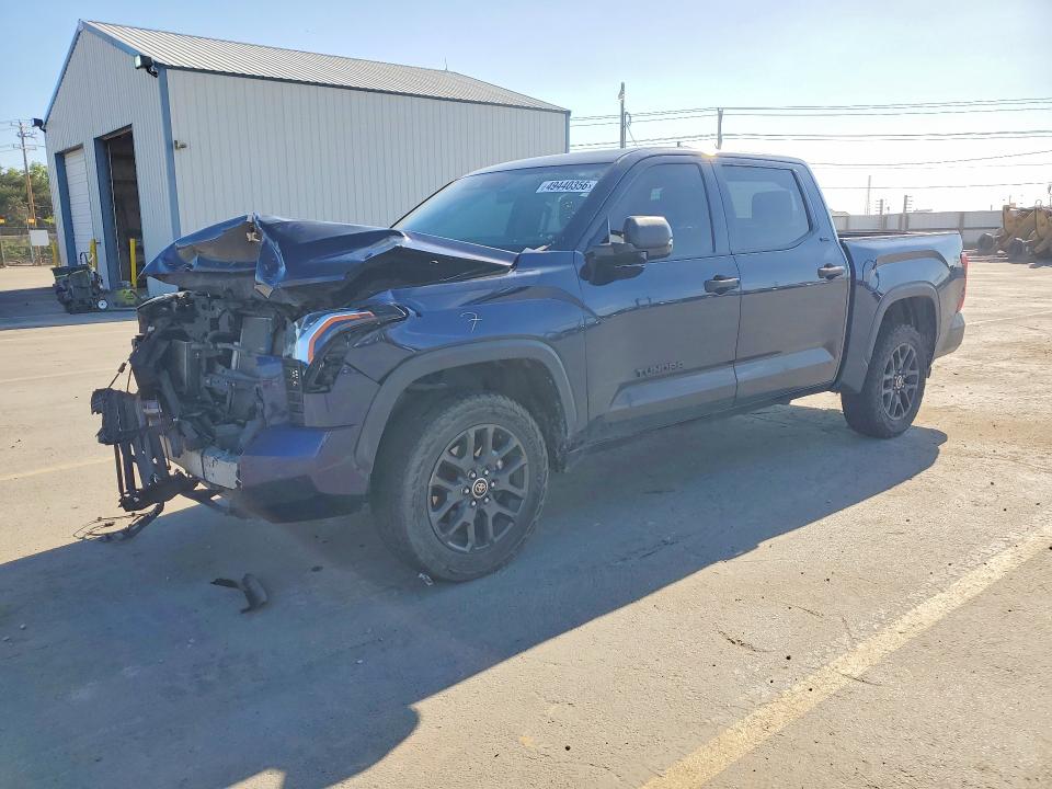2022 Toyota Tundra VIN 5TFLA5DB0NX025305 COPART salvage auction — FRONT END, Id - Salvage Certificate Of Title, sold $14,000 on 2026-07-09 (photo 1)