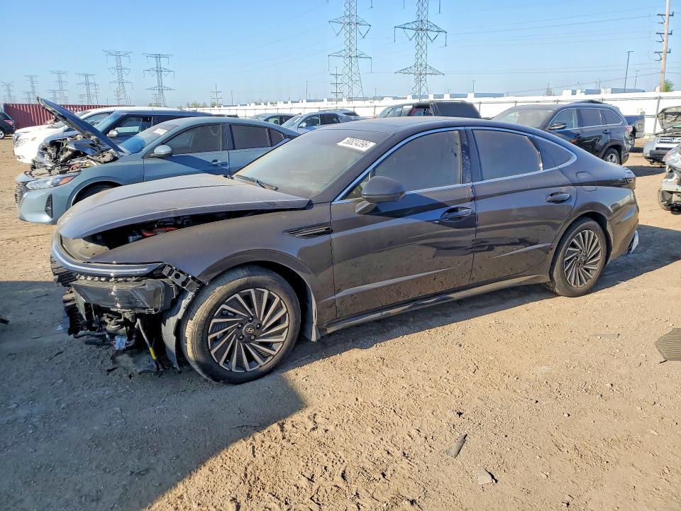 2025 Hyundai Sonata VIN KMHL54JJ2SA105239 COPART salvage auction — FRONT END, Il - Salvage Certificate, sold $7,200 on 2026-07-30 (photo 1)