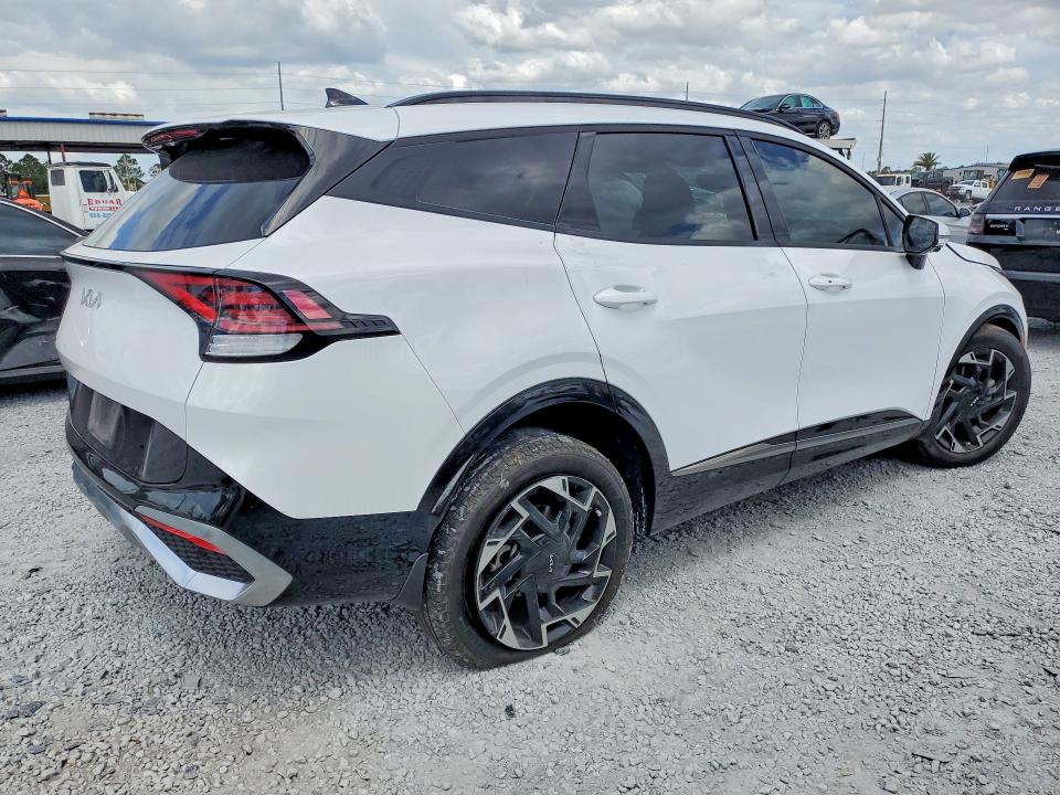 2023 Kia Sportage VIN 5XYK53AF4PG123335 COPART salvage auction — SIDE, Salvage Title, sold $2,250 on 2026-07-14 (photo 3)