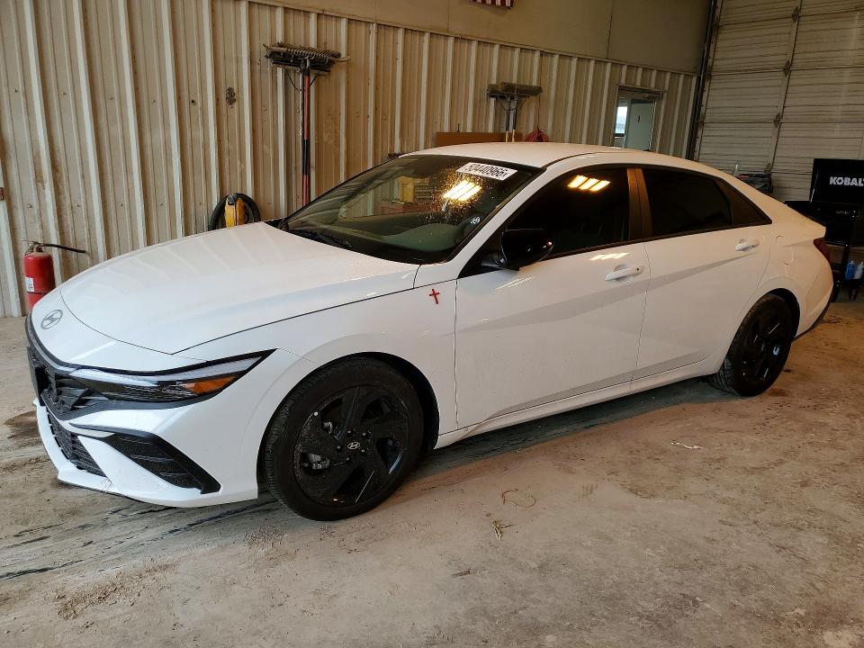 2026 Hyundai Elantra VIN KMHLM4DG0TU100012 COPART salvage auction — WATER/FLOOD, Salvage Title, sold $8,000 on 2026-07-17 (photo 1)