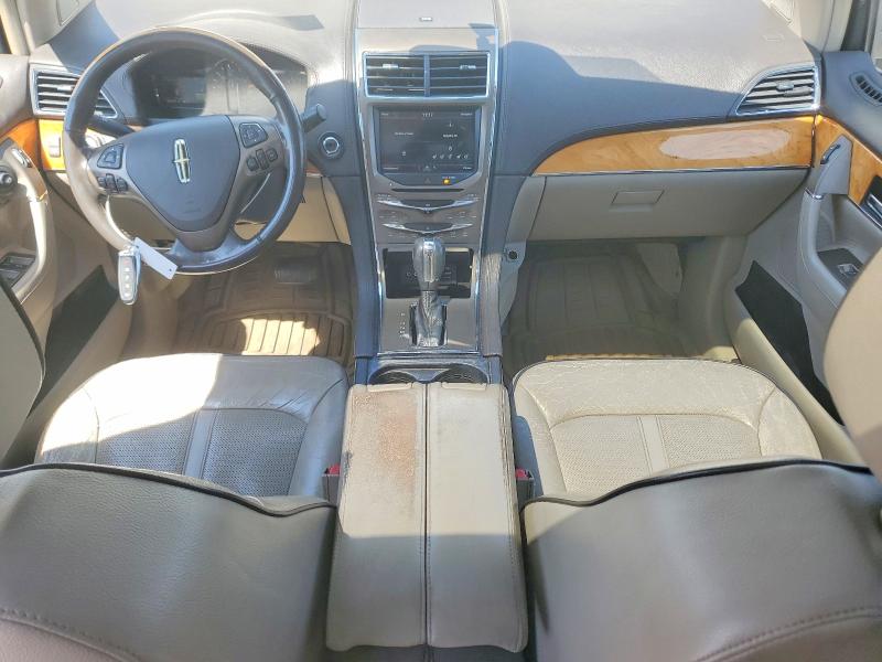 2012 Lincoln Mkx VIN 2LMDJ8JK9CBL10602 COPART salvage auction — FRONT END, Id - Salvage Certificate Of Title, sold $925 on 2026-07-23 (photo 8)