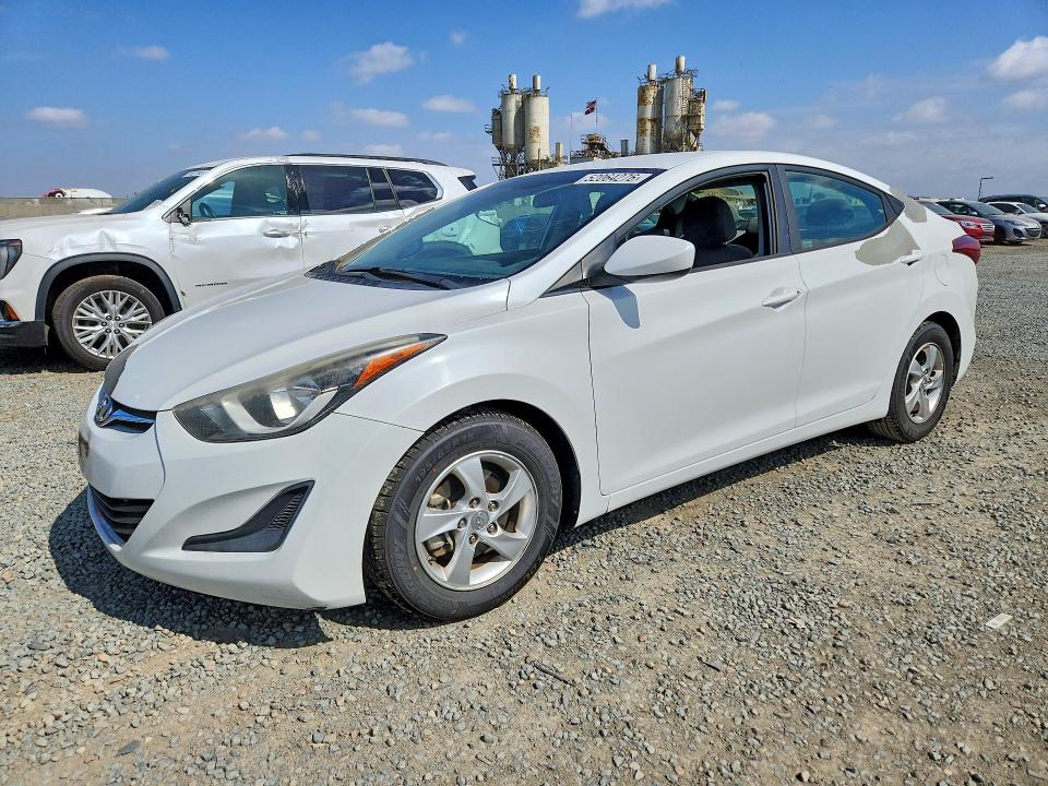 2015 Hyundai Elantra VIN 5NPDH4AE5FH573404 COPART salvage auction — MINOR DENT/SCRATCHES, CA - DIS/DLR/EXP ONLY CLEAN TITLE, sold $1,650 on 2026-07-29 (photo 1)