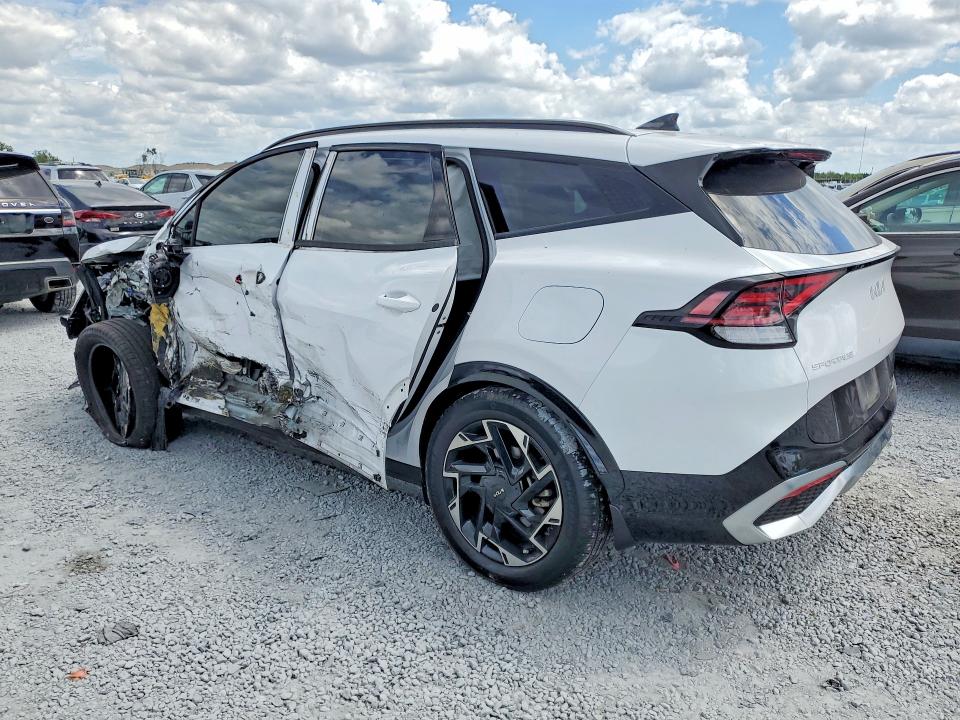 2023 Kia Sportage VIN 5XYK53AF4PG123335 COPART salvage auction — SIDE, Salvage Title, sold $2,250 on 2026-07-14 (photo 2)