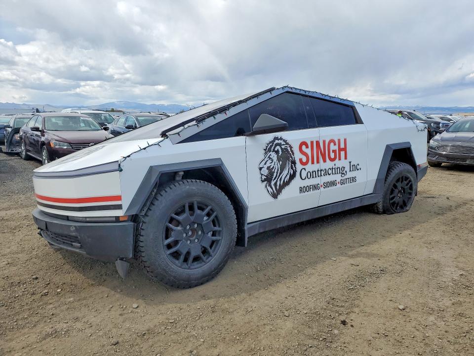 2024 Tesla Cybertruck VIN 7G2CEHEE5RA031349 — COPART salvage auction photo