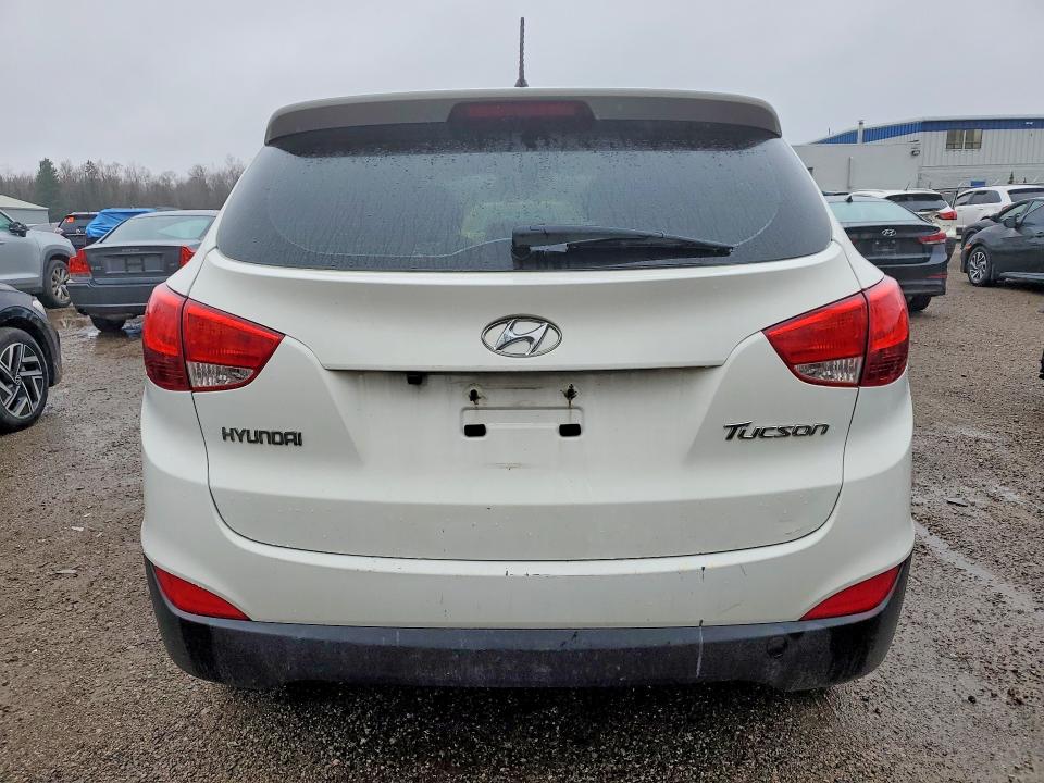 2013 Hyundai Tucson VIN KM8JT3AC7DU718371 COPART salvage auction — FRONT END, On - Permit No Brand - Unfit, sold $900 on 2026-07-28 (photo 6)