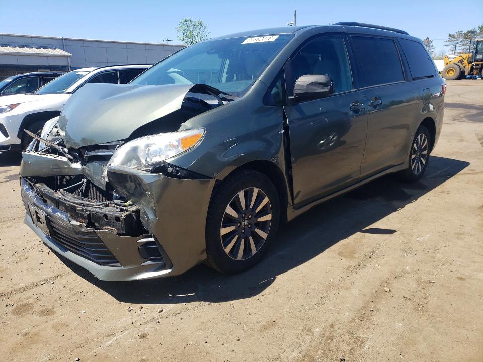2018 Toyota Sienna VIN 5TDJZ3DC1JS193256 COPART salvage auction — FRONT END, Id - Salvage Certificate Of Title, sold $4,150 on 2026-07-02 (photo 1)