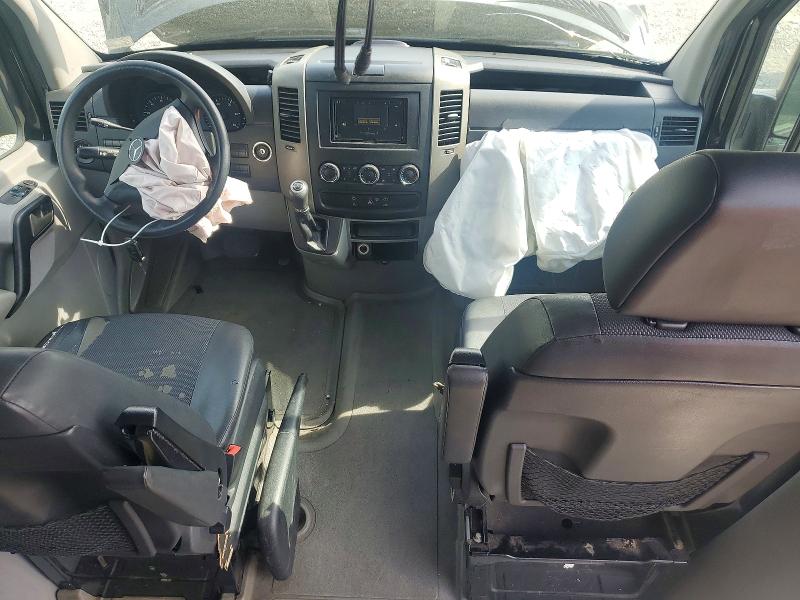 2015 Mercedes-benz Sprinter VIN WDZPE8CC5F5951553 COPART salvage auction — FRONT END, Md - Cert Of Salvage > 75% Damage, sold $3,150 on 2026-07-15 (photo 8)
