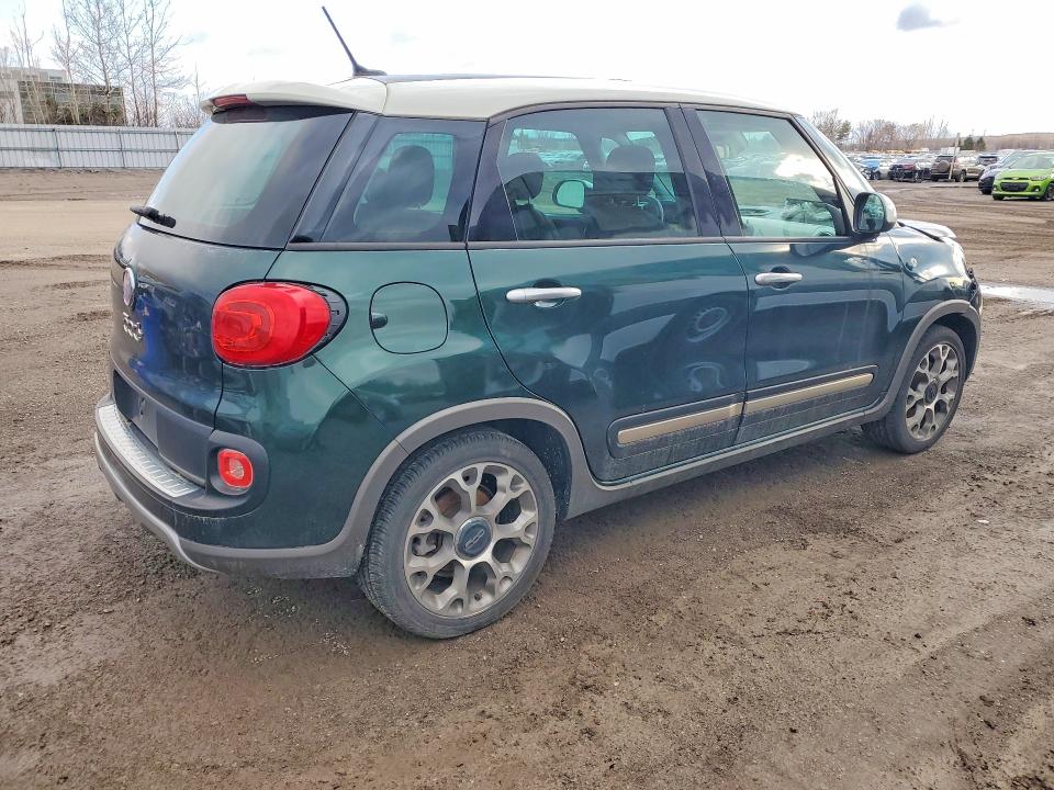 2014 Fiat 500 VIN ZFBCFADH2EZ025537 COPART salvage auction — FRONT END, Salvage Title, sold $200 on 2026-07-23 (photo 3)