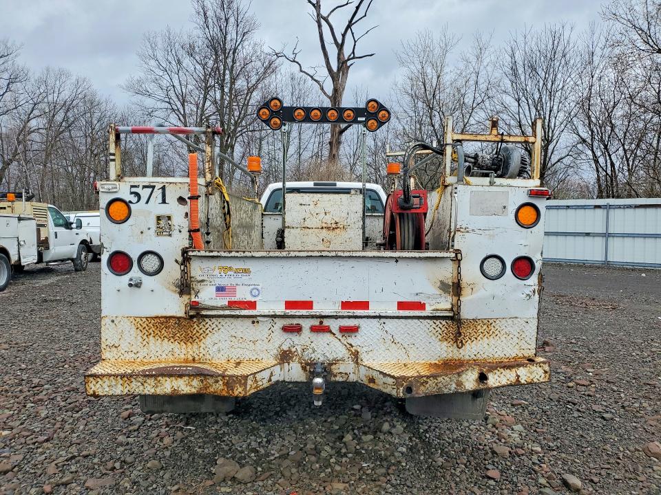 2000 Ford F-450 super duty VIN 1FDXF46F2YEE39663 COPART salvage auction — SIDE, Ny - Certificate Of Title, sold $1,950 on 2026-07-08 (photo 6)