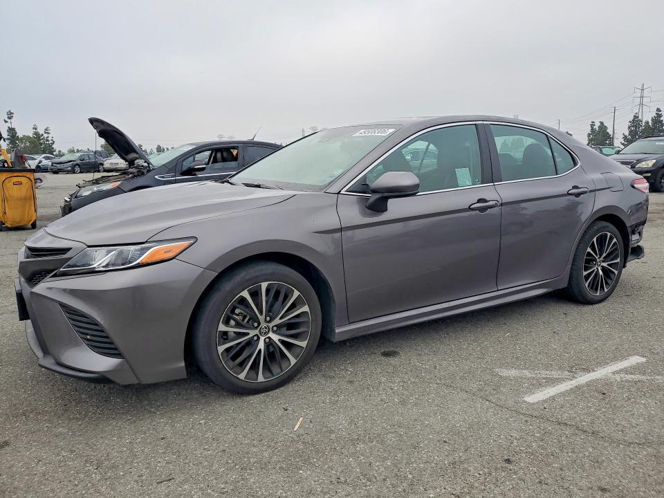 2020 Toyota Camry VIN 4T1G11AK4LU954809 — COPART salvage auction photo