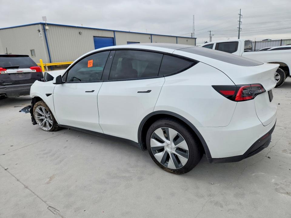 2020 Tesla Model y VIN 5YJYGDEE1LF053998 COPART salvage auction — FRONT END, Tx - Salvage Vehicle Title, sold $6,200 on 2026-07-31 (photo 2)