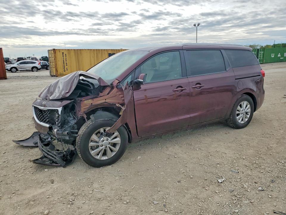 2017 Kia SEDONA VIN KNDMB5C18H6333388 COPART salvage auction — FRONT END, Salvage Title, sold $150 on 2026-07-28 (photo 1)