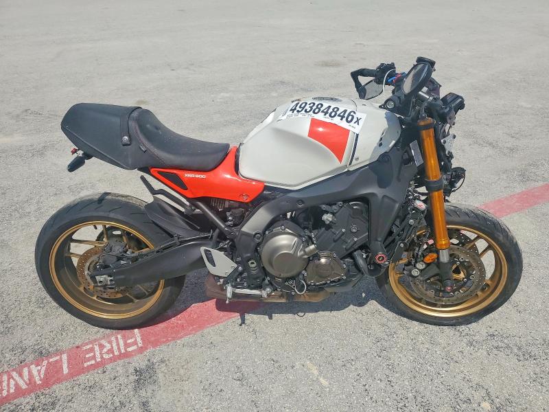 2024 Yamaha Xsr VIN JYARN80E2RA001849 COPART salvage auction — FRONT END, Tx - Certificate Of Title, sold $800 on 2026-09-04 (photo 1)