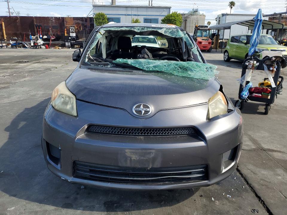 2008 Scion Xd VIN JTKKU10408J007891 COPART salvage auction — ROLLOVER, CA - SALVAGE CERTIFICATE, sold $250 on 2026-07-17 (photo 5)