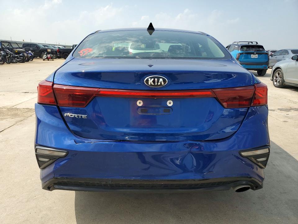 2020 Kia Forte VIN 3KPF24AD7LE218249 COPART salvage auction — REAR END, Tx - Salvage Vehicle Title, sold $4,200 on 2026-07-09 (photo 6)