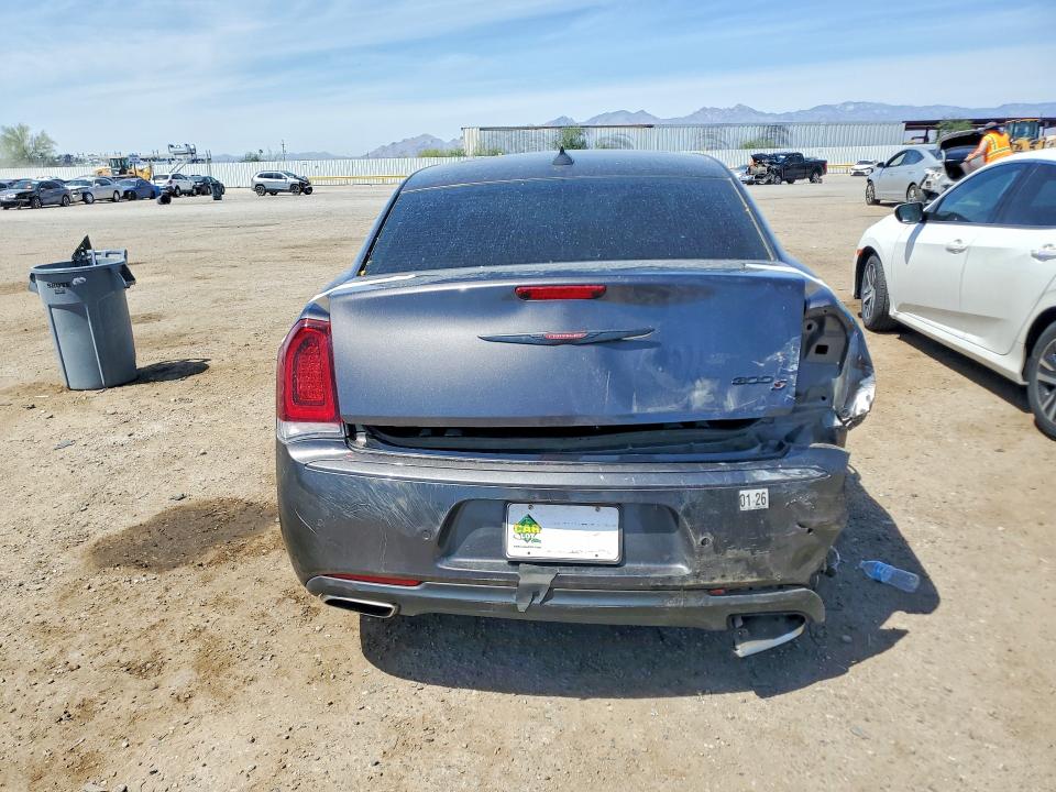 2022 Chrysler 300 VIN 2C3CCABG5NH236400 COPART salvage auction — REAR END, Id - Salvage Certificate Of Title, sold $7,400 on 2026-07-10 (photo 6)