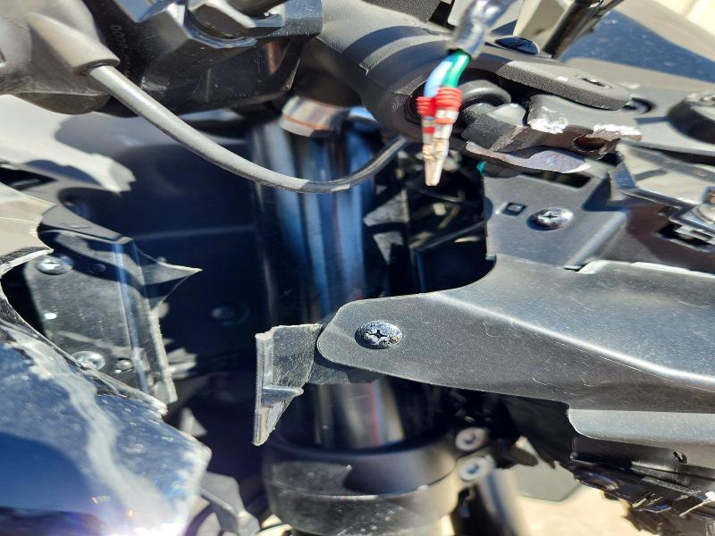 2025 Cf moto 675ss VIN LCEPEVLP4S6001528 COPART salvage auction — FRONT END, KS - CERT OF TITLE-SALVAGE, sold $1,200 on 2026-07-02 (photo 9)