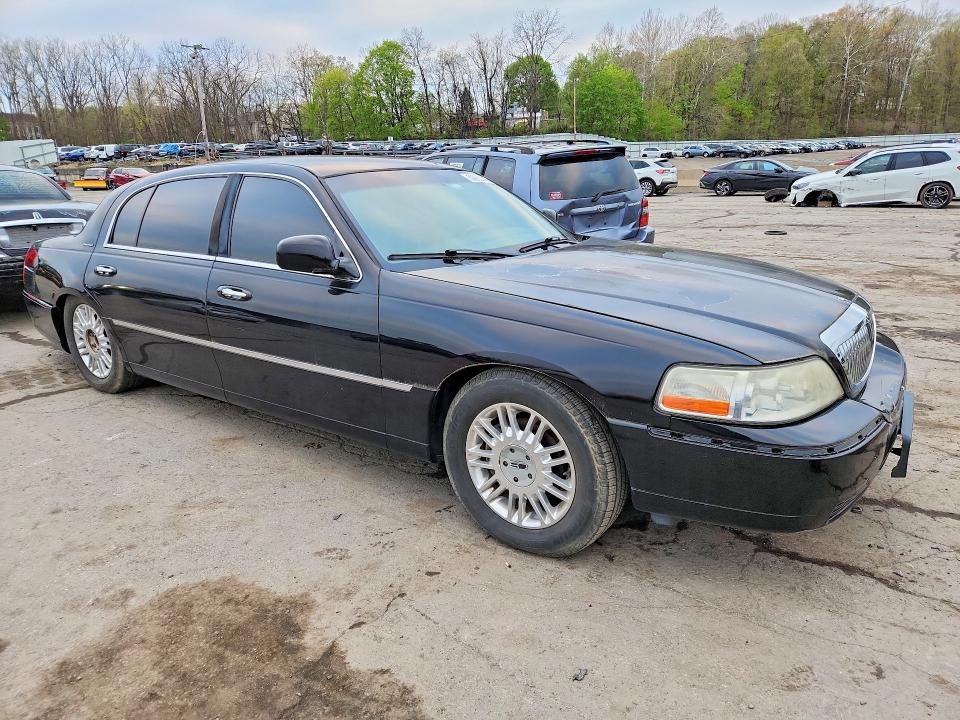 2011 Lincoln TOWN CAR VIN 2LNBL8FV7BX763778 COPART salvage auction — MECHANICAL, Nj - Certificate Of Title (P), sold $950 on 2026-07-09 (photo 4)