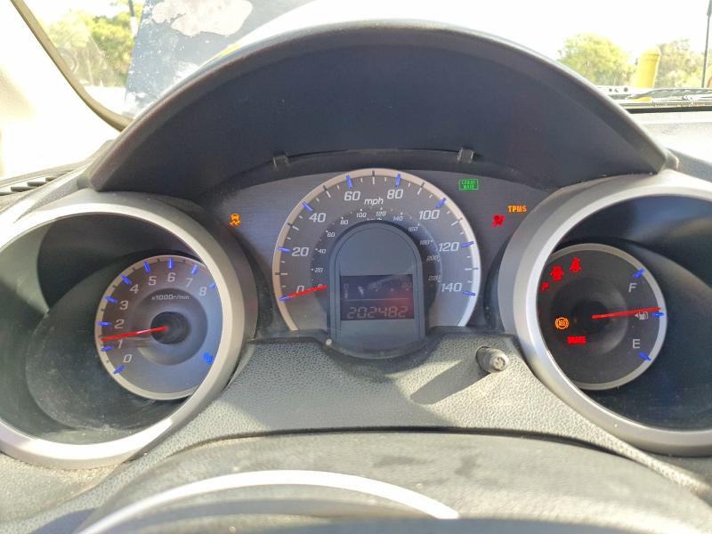2013 Honda Fit VIN JHMGE8H37DC025803 COPART salvage auction — REAR END, Fl - Cert Of Title Slvg Rebuildable, sold $450 on 2026-07-15 (photo 9)