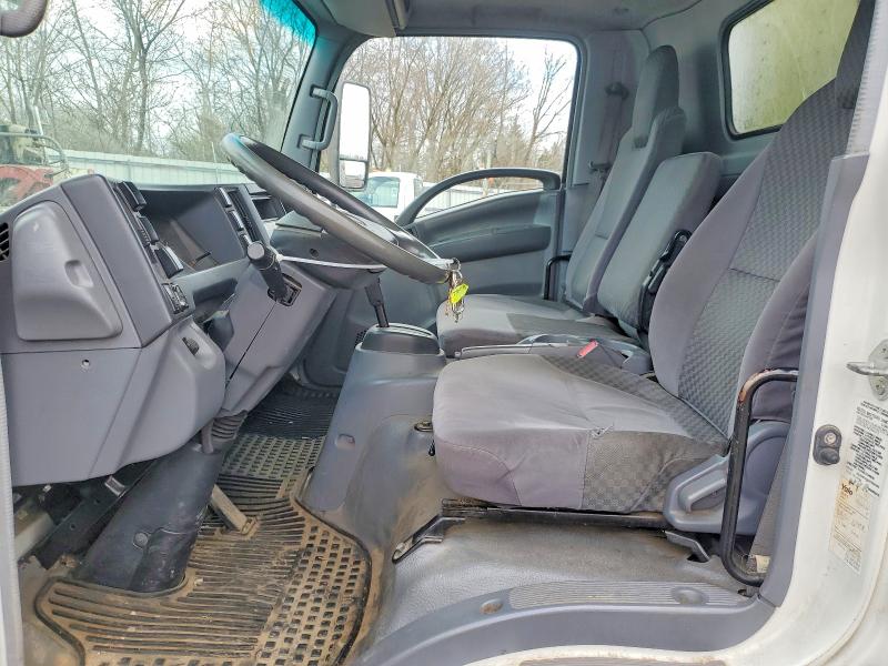 2009 Isuzu Npr VIN JALB4W16697400506 COPART salvage auction — MECHANICAL, Ny - Certificate Of Title, sold $3,900 on 2026-07-08 (photo 7)
