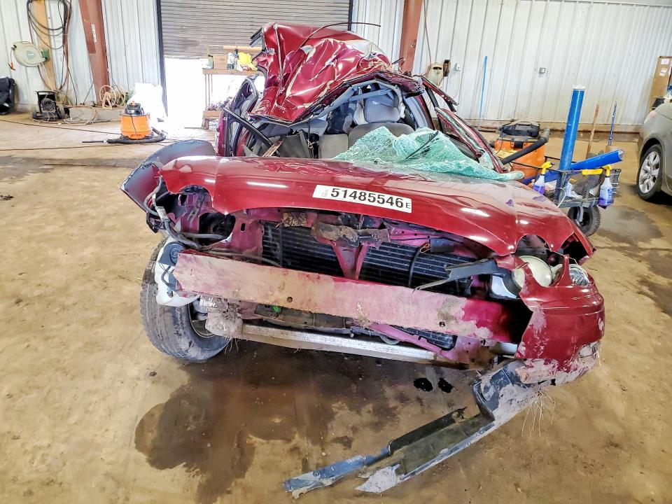 2005 Buick Lacrosse VIN 2G4WC532351295470 COPART salvage auction — ALL OVER, Mi - Certificate Of Title, sold $200 on 2026-07-10 (photo 5)