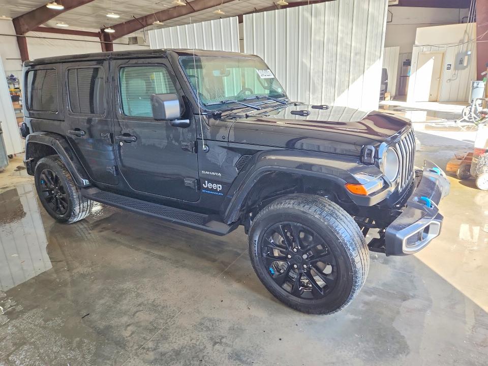 2023 Jeep Wrangler / VIN 1C4JJXP63PW515294 COPART salvage auction — MINOR DENT/SCRATCHES, MO - CERTIFICATE OF TITLE, sold $19,100 on 2026-07-09 (photo 4)