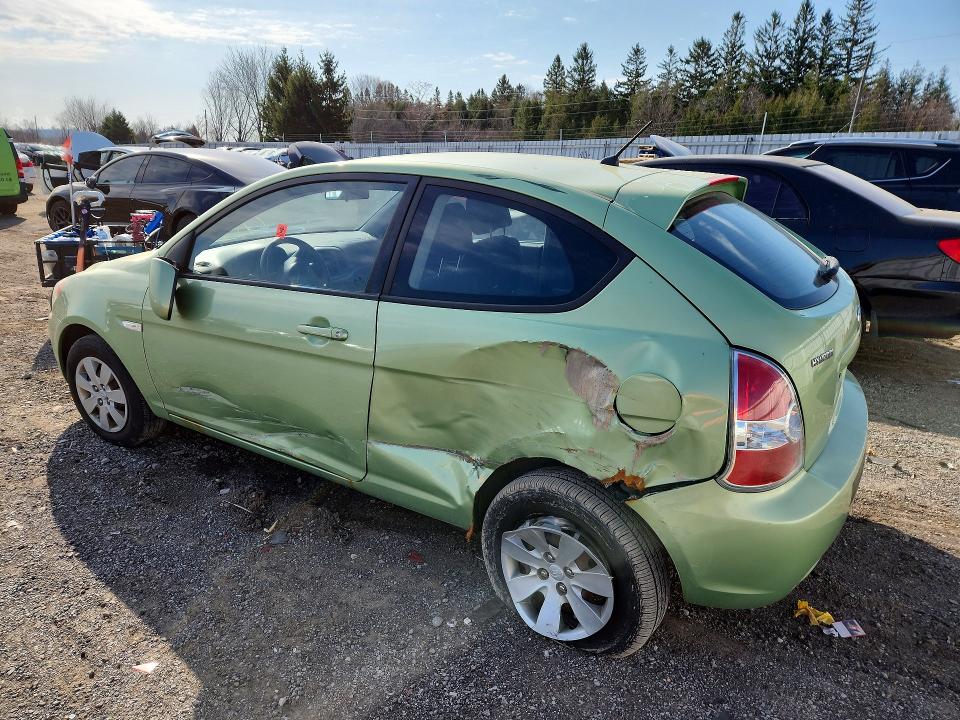 2010 Hyundai Accent VIN KMHCN3BC1AU164421 COPART salvage auction — SIDE, ON - PERMIT NO BRAND - UNFIT, sold $200 on 2026-07-14 (photo 2)