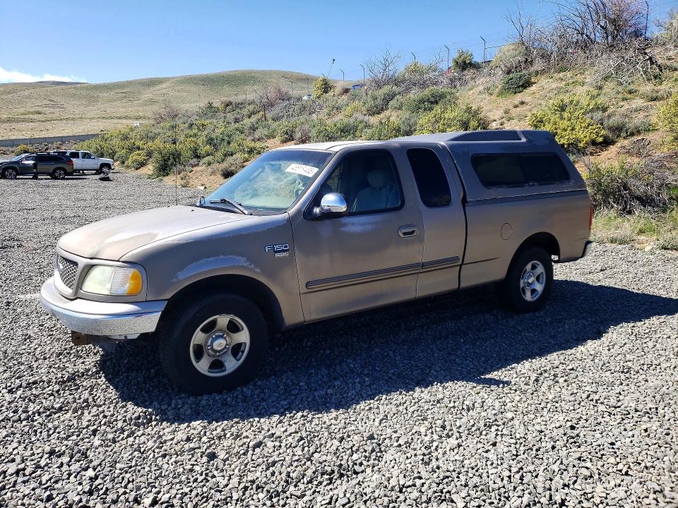 2002 Ford F-150 VIN 1FTRX17L12NB94407 COPART salvage auction — MINOR DENT/SCRATCHES, NV - SALVAGE TITLE, sold $425 on 2026-07-02 (photo 1)