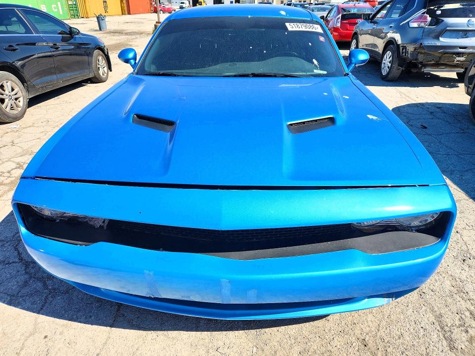 2016 Dodge Challenger VIN 2C3CDZFJ8GH264518 COPART salvage auction — NORMAL WEAR, In - Cert Of Title-Salvage Title, sold $8,100 on 2026-08-21 (photo 5)
