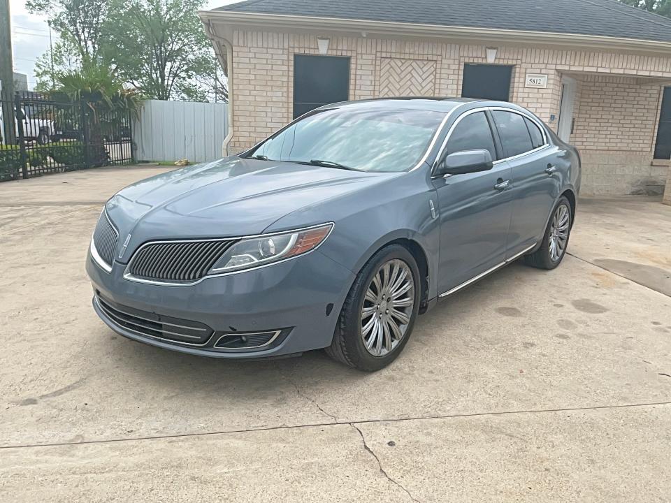 2013 Lincoln Mks VIN 1LNHL9DK8DG606388 COPART salvage auction — NORMAL WEAR, Tx - Certificate Of Title (P), sold $2,750 on 2026-07-09 (photo 2)