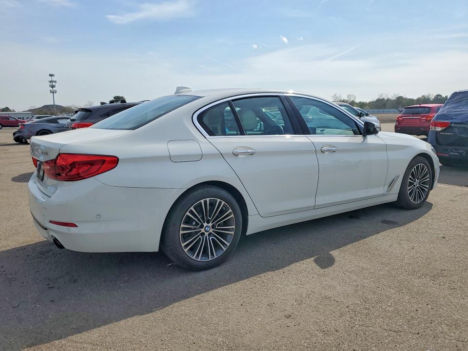 2017 BMW 5er VIN WBAJA7C35HG904815 COPART salvage auction — MECHANICAL, Salvage Title, sold $11,800 on 2026-07-15 (photo 3)