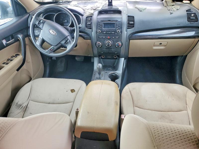 2011 Kia Sorento VIN 5XYKT3A11BG164203 COPART salvage auction — ENGINE BURN, Tn - Non-Repairable Certificate, sold $200 on 2026-07-02 (photo 8)