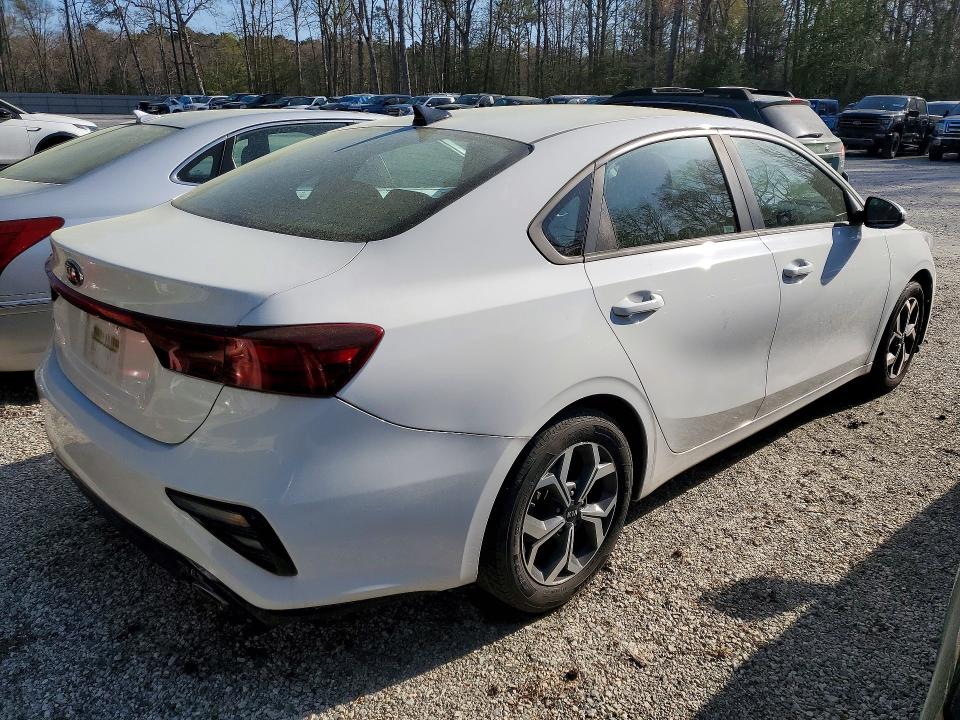 2019 Kia Forte VIN 3KPF24AD3KE077680 COPART salvage auction — NORMAL WEAR, Va - Certificate Of Title, sold $5,000 on 2026-07-10 (photo 3)