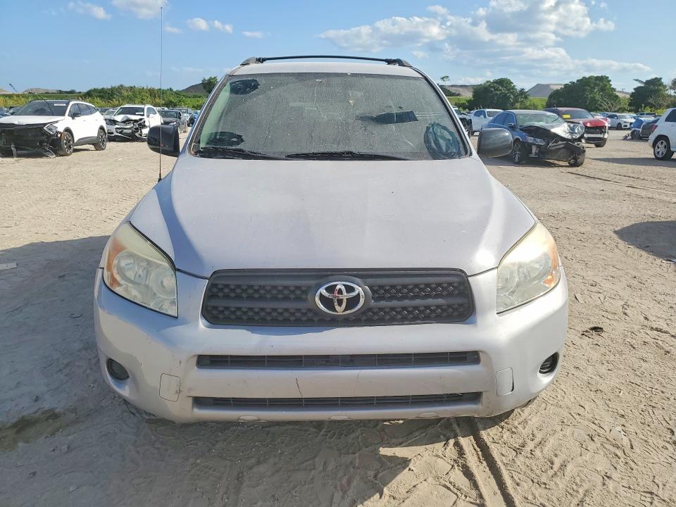 2007 Toyota Rav 4 VIN JTMZD33V076026545 COPART salvage auction — REAR END, Fl - Cert Of Title Slvg Rebuildable, sold $1,450 on 2026-07-02 (photo 5)