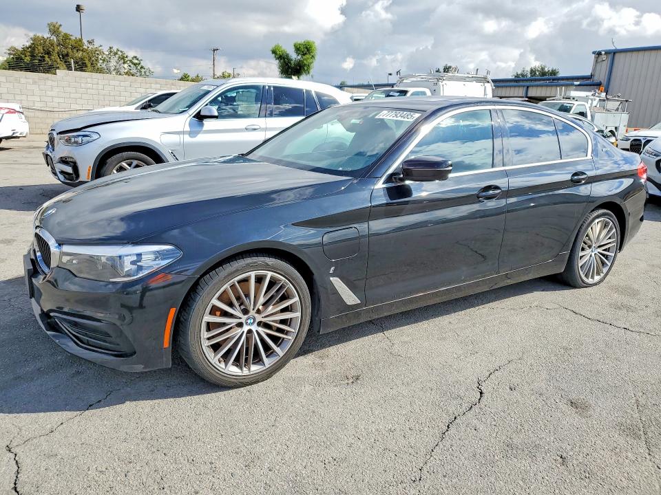 2019 BMW 5er VIN WBAJA9C53KB393607 COPART salvage auction — MINOR DENT/SCRATCHES, Ca - Dis/Dlr/Exp Only Clean Title, sold $5,400 on 2026-07-18 (photo 1)