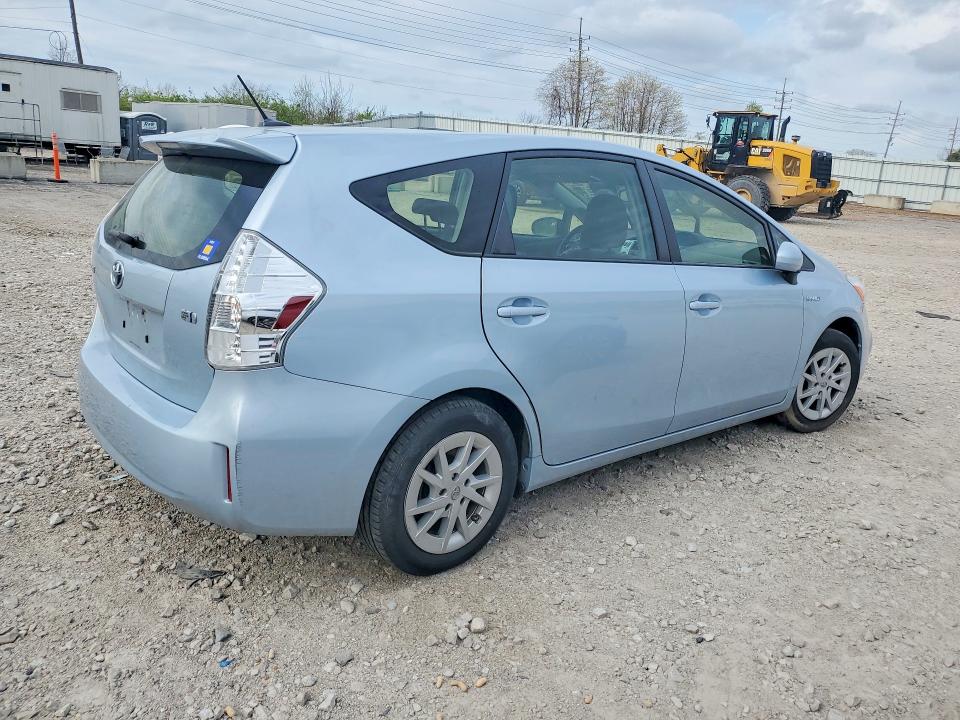 2012 Toyota Prius v VIN JTDZN3EU8C3182121 COPART salvage auction — REAR END, Mo - Salvage Certificate Of Title, sold $3,050 on 2026-07-31 (photo 3)