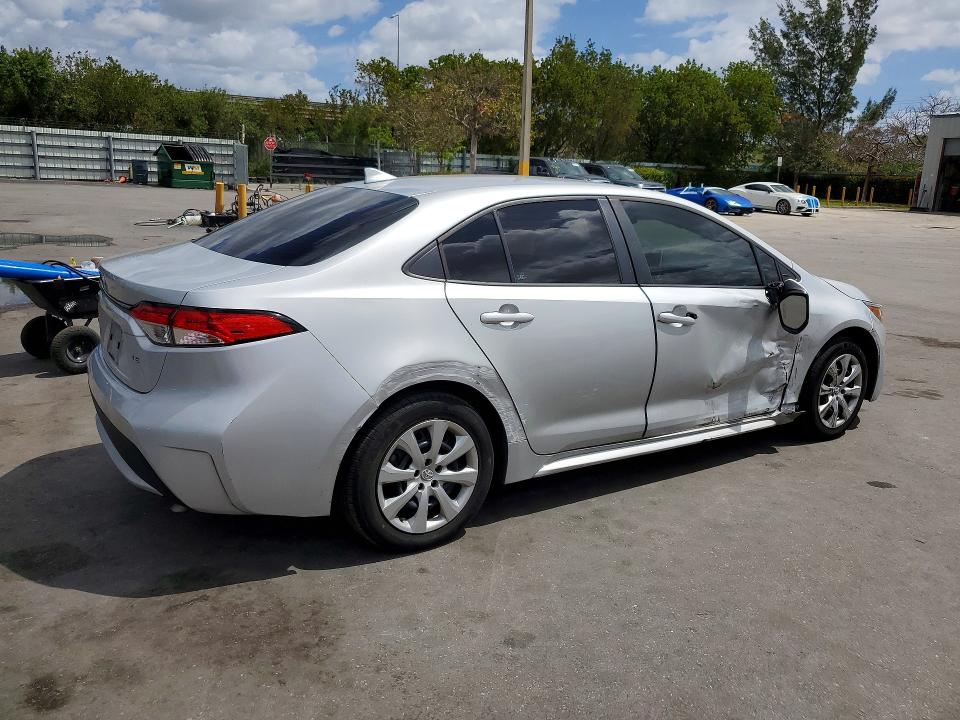 2020 Toyota Corolla VIN 5YFEPRAE2LP061960 COPART salvage auction — SIDE, FL, sold $4,750 on 2026-07-27 (photo 3)