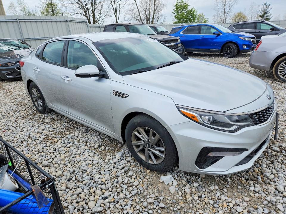 2019 Kia Optima VIN 5XXGT4L32KG291492 COPART salvage auction — BURN, Mi - Certificate Of Title, sold $1,100 on 2026-07-02 (photo 4)